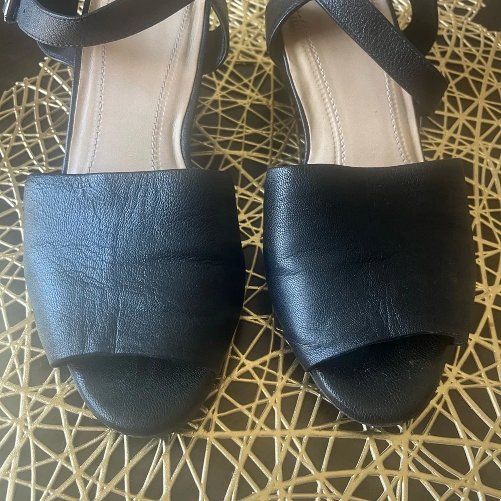 Nurture by Lamaze Black Women's Sandals